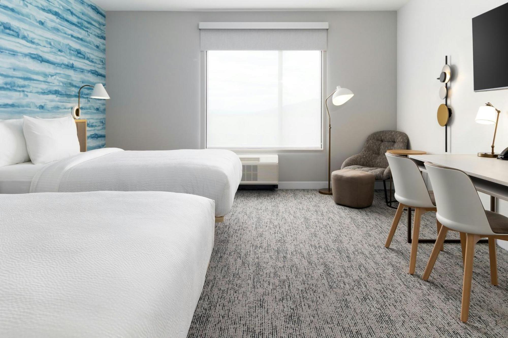 Towneplace Suites By Marriott Монровия Экстерьер фото